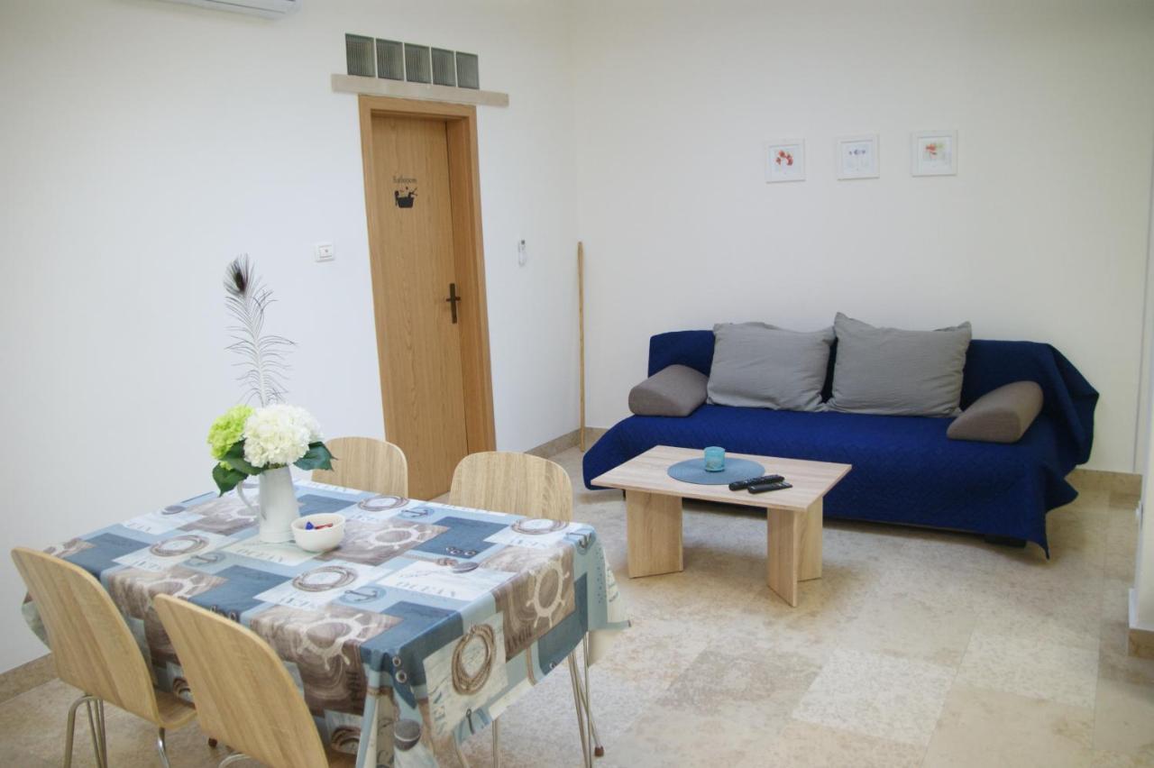 Apartman Ivana Pula Ngoại thất bức ảnh